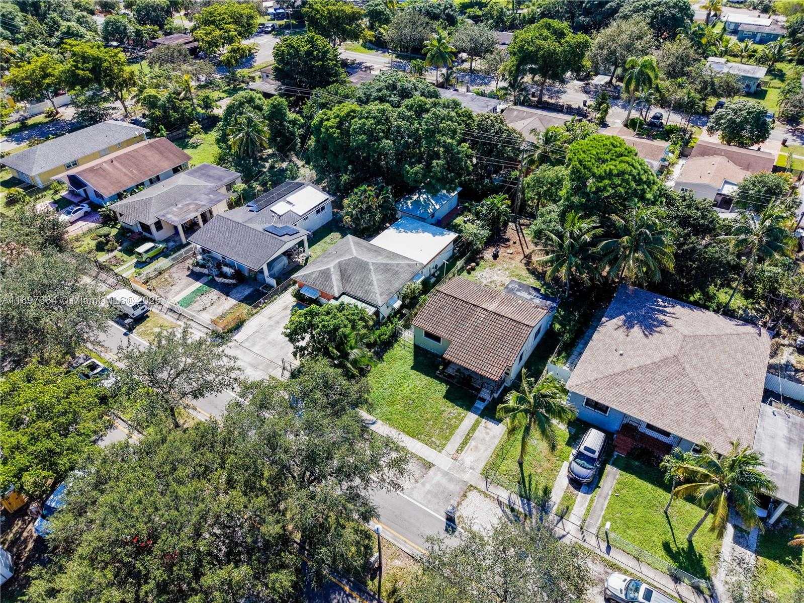 Small Image of 1140 NORTH WEST 127TH ST, North Miami Number 31