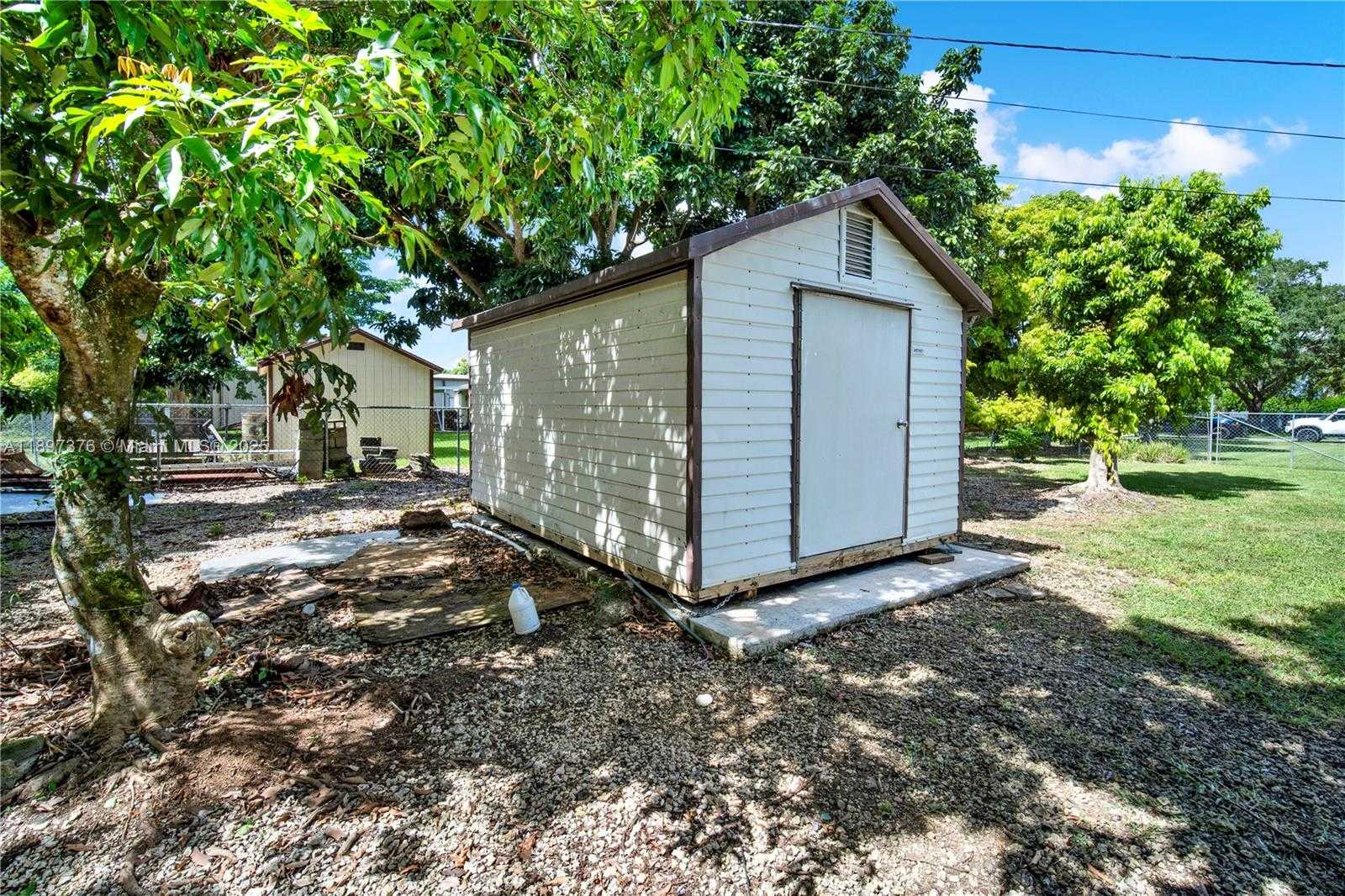 Small Image of 18320 SOUTH WEST 293RD ST, Homestead Number 27