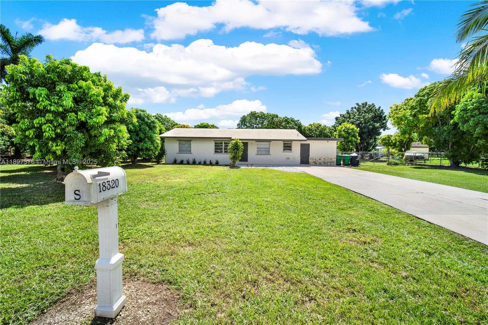 Small Image of 18320 SOUTH WEST 293RD ST, Homestead Number 5