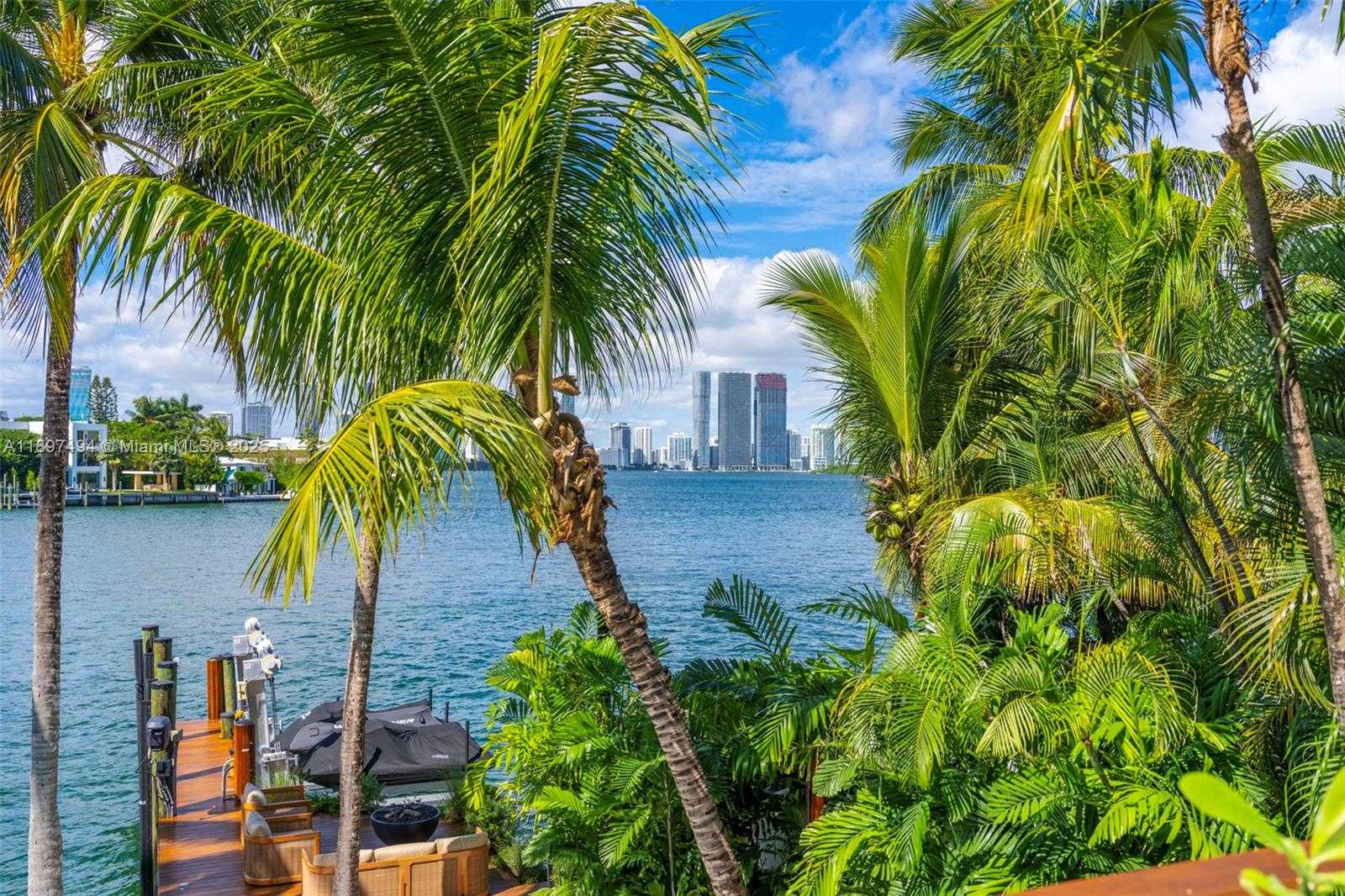 Small Image of 244 WEST SAN MARINO DR, Miami Beach Number 15