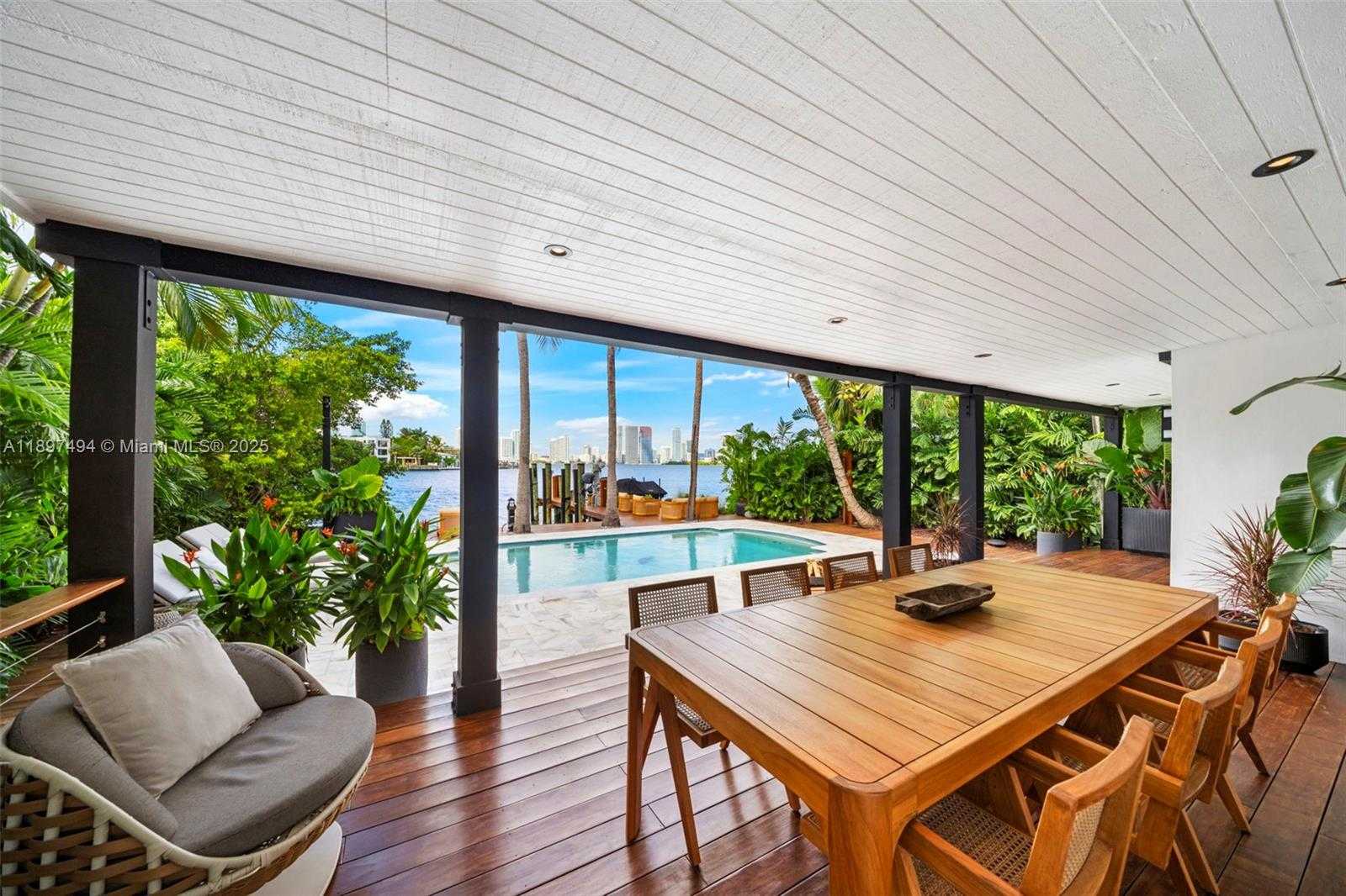 Small Image of 244 WEST SAN MARINO DR, Miami Beach Number 33