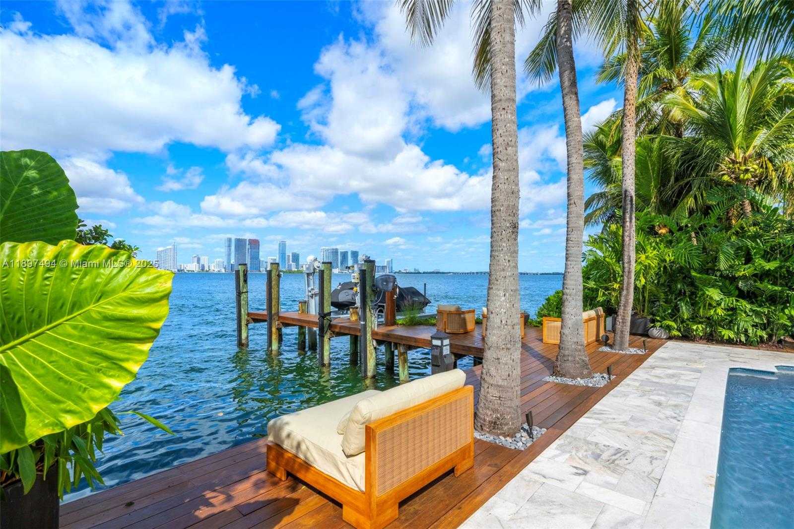Small Image of 244 WEST SAN MARINO DR, Miami Beach Number 36