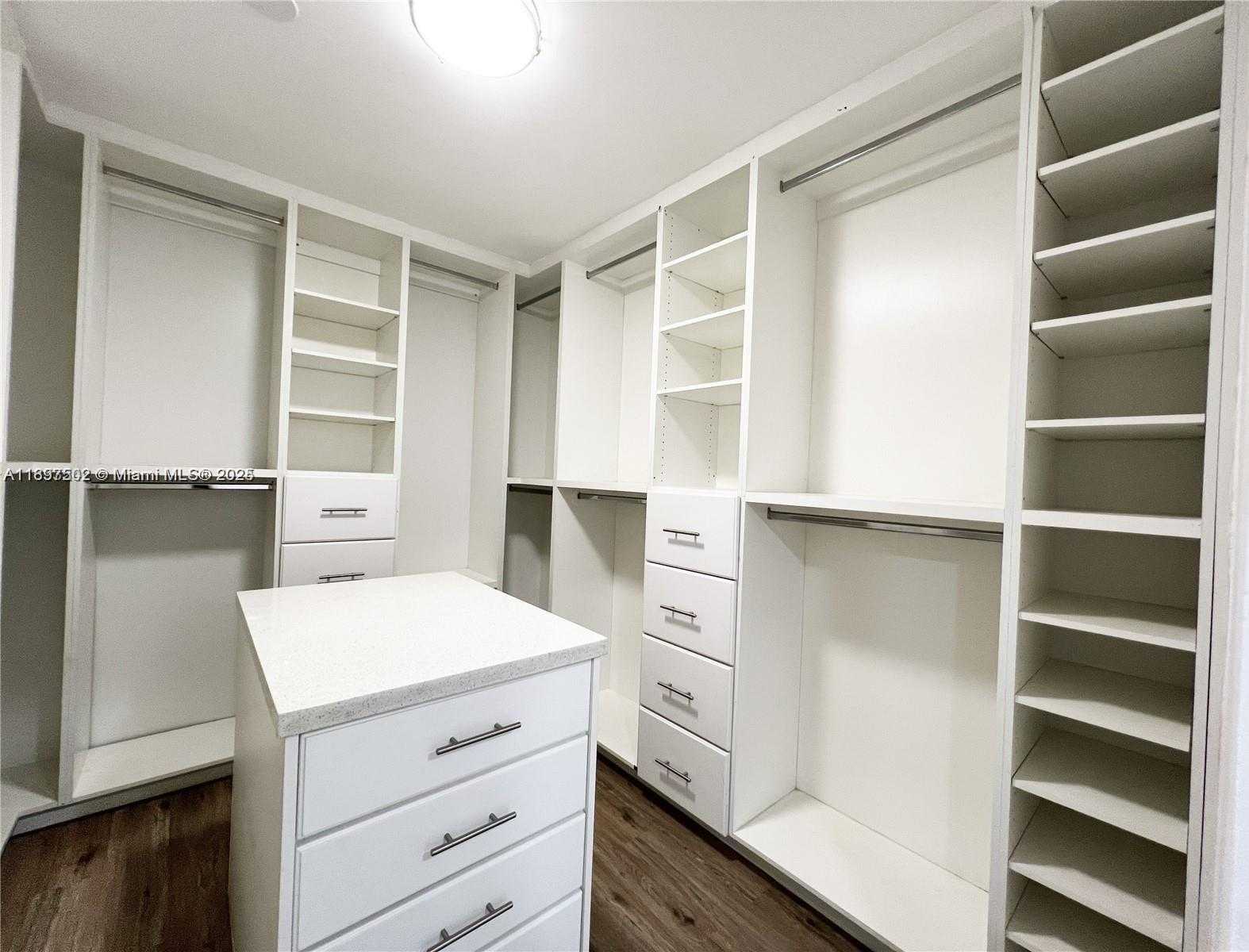 Small Image of 5401 WEST BROWARD BLVD, Plantation Number 28