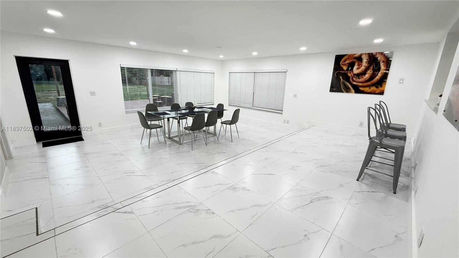 Small Image of 5401 WEST BROWARD BLVD, Plantation Number 44