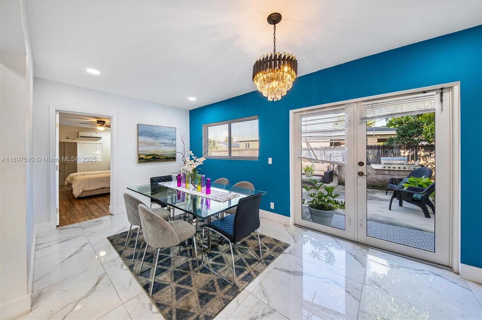 Small Image of 2441 ALCAZAR DR, Miramar Number 13
