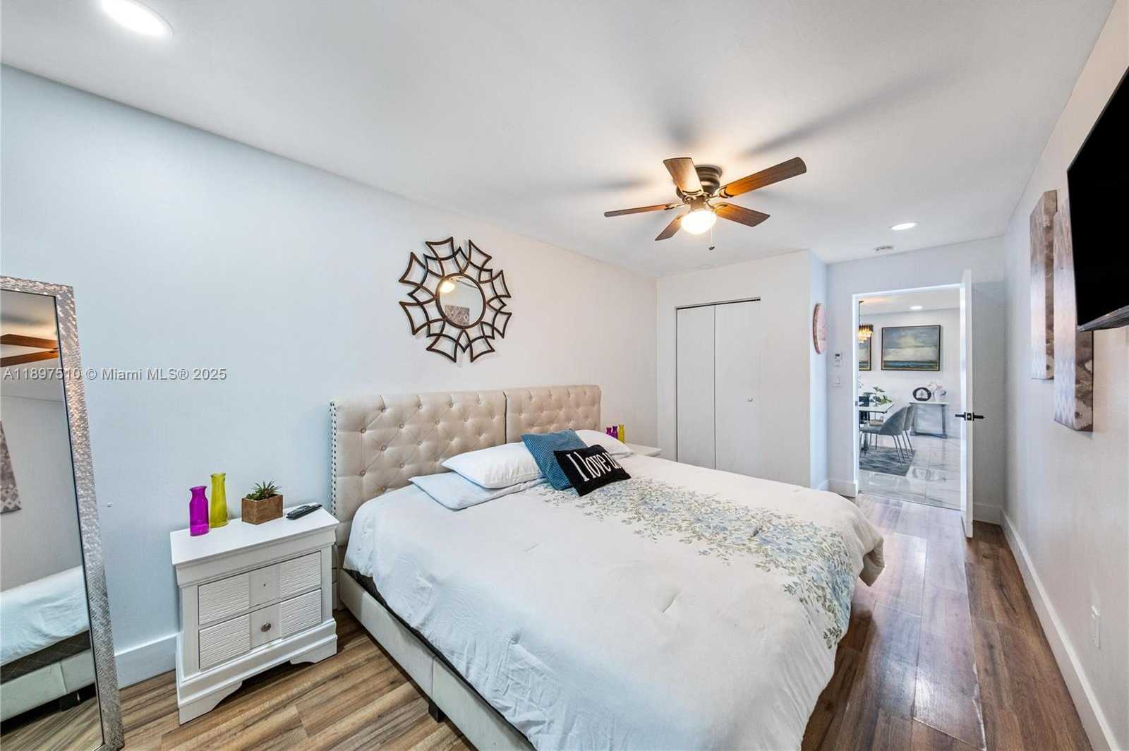 Small Image of 2441 ALCAZAR DR, Miramar Number 25