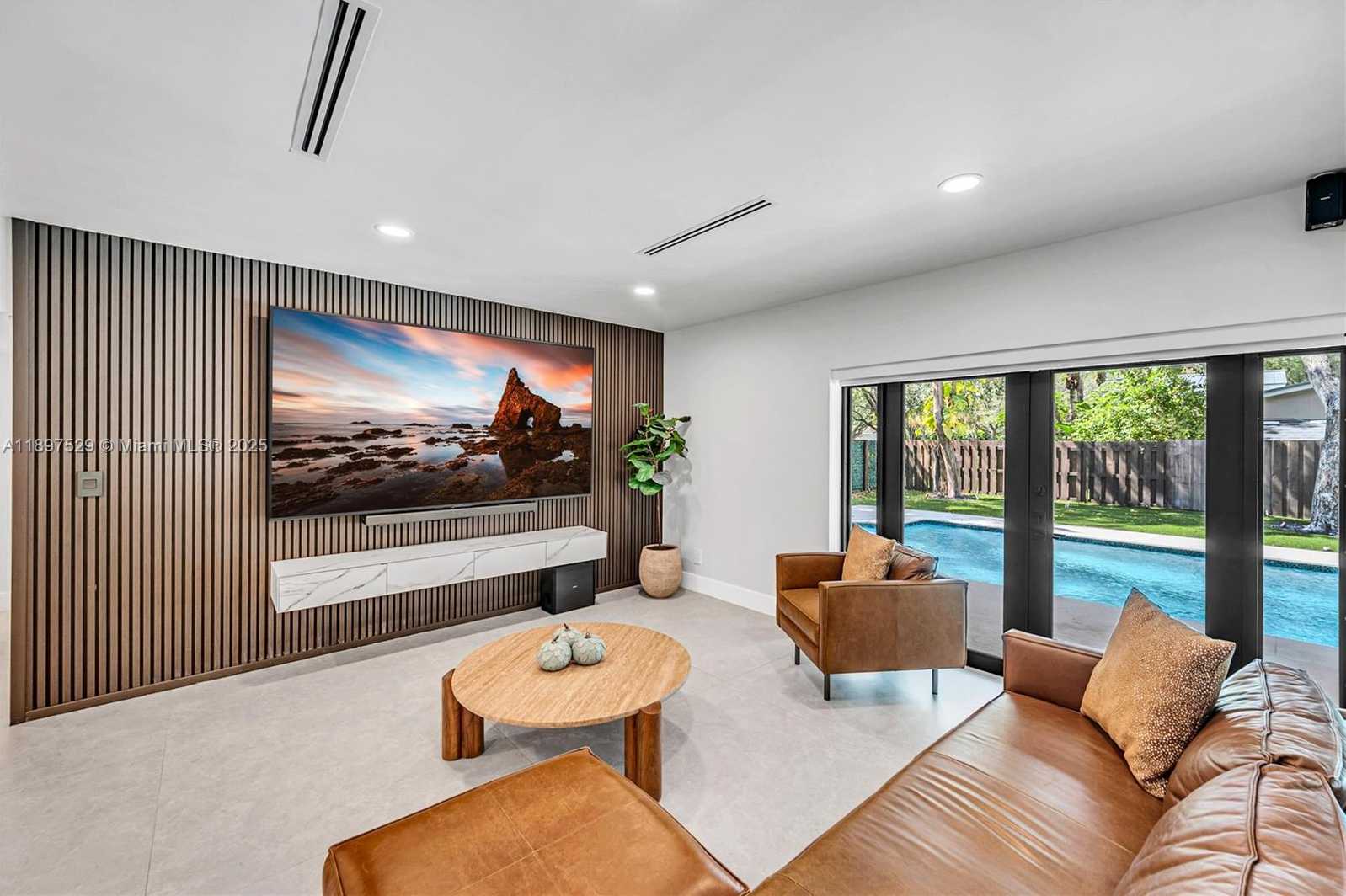 Small Image of 11340 SOUTH WEST 74TH CT, Pinecrest Number 31
