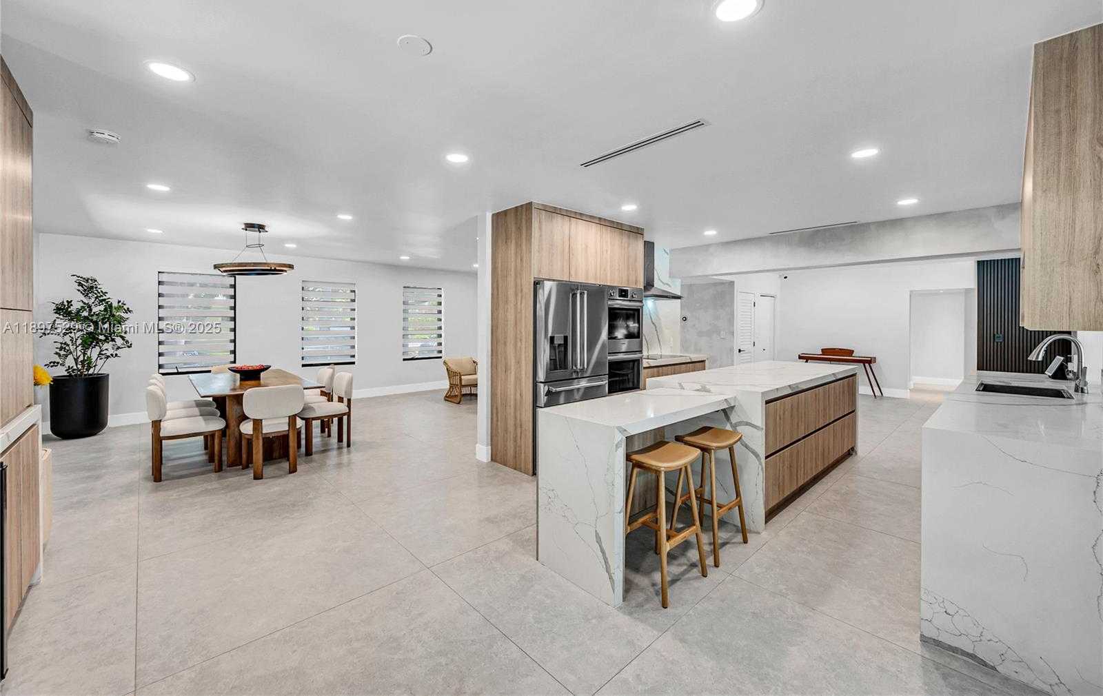 Small Image of 11340 SOUTH WEST 74TH CT, Pinecrest Number 37