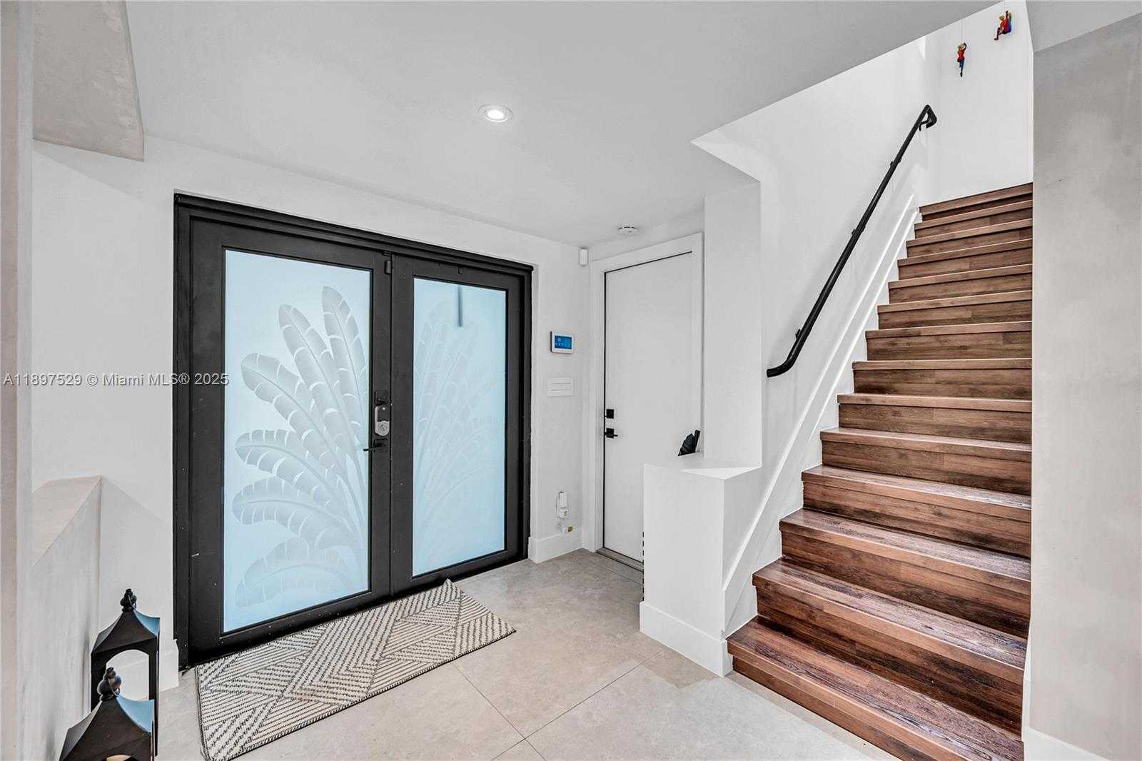 Small Image of 11340 SOUTH WEST 74TH CT, Pinecrest Number 44