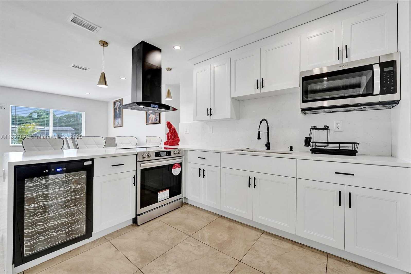 Small Image of 631 ARIZONA AVE, Fort Lauderdale Number 11