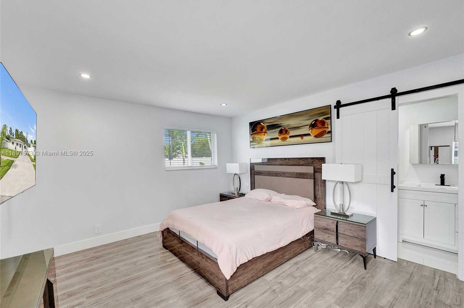 Small Image of 631 ARIZONA AVE, Fort Lauderdale Number 17