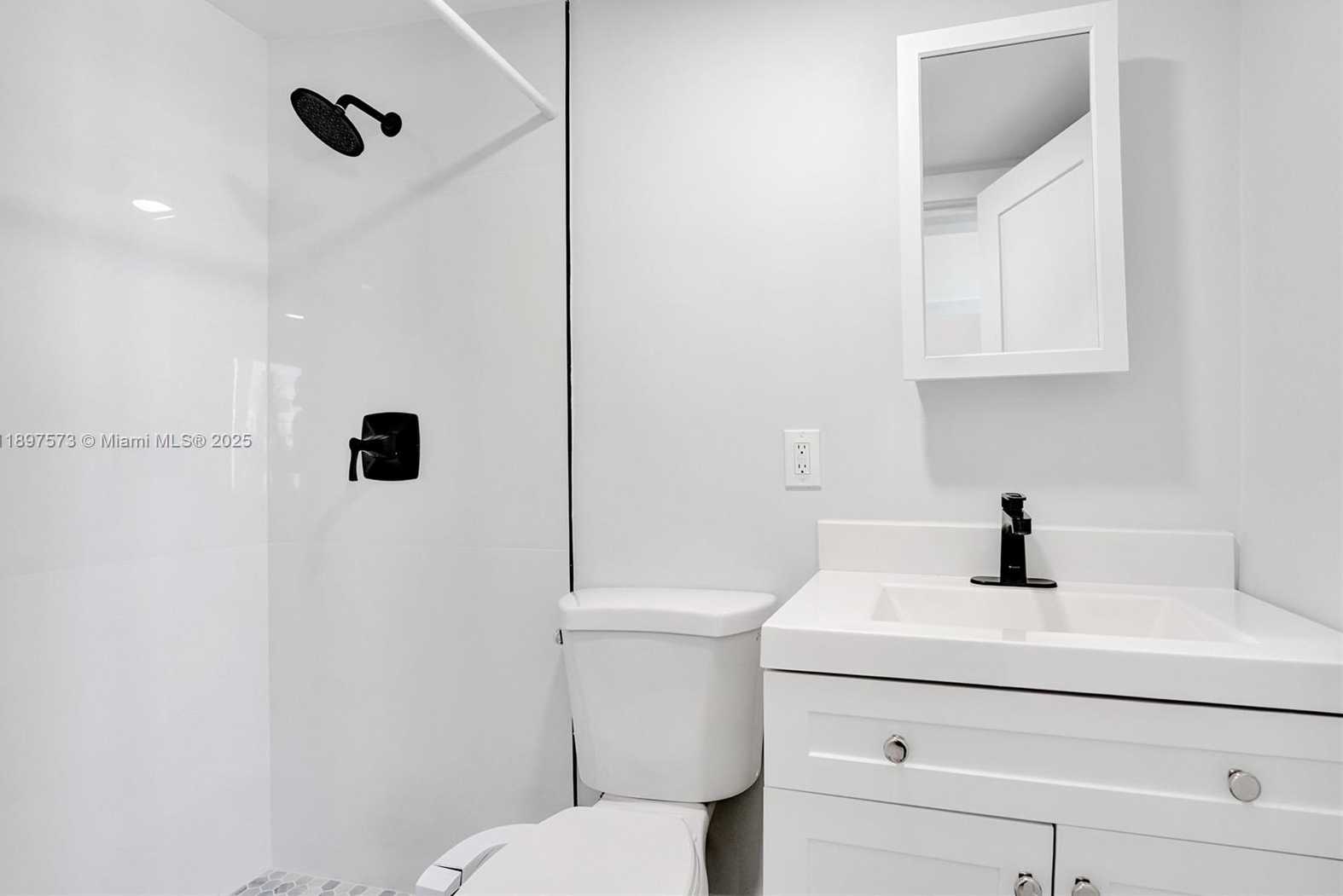 Small Image of 631 ARIZONA AVE, Fort Lauderdale Number 38