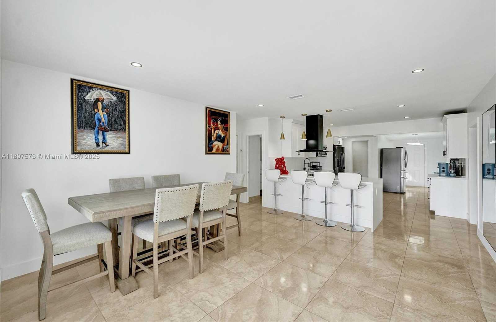 Small Image of 631 ARIZONA AVE, Fort Lauderdale Number 4
