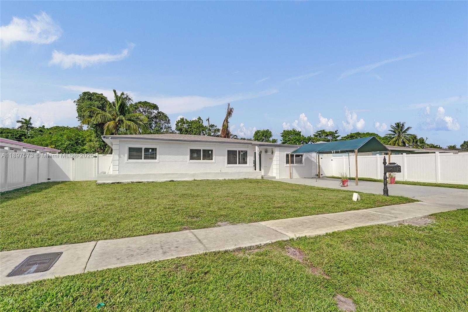 Small Image of 631 ARIZONA AVE, Fort Lauderdale Number 49