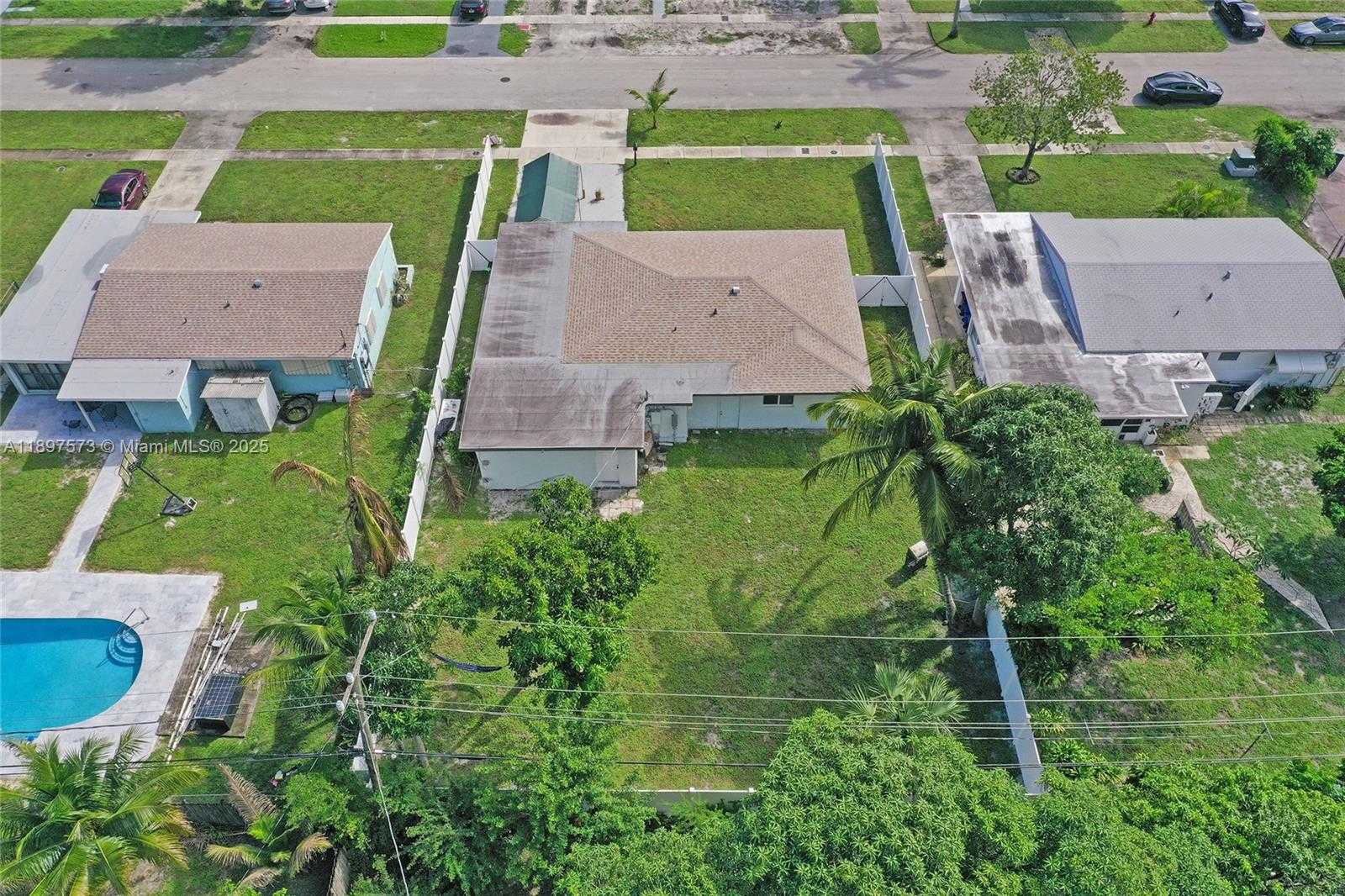 Small Image of 631 ARIZONA AVE, Fort Lauderdale Number 61