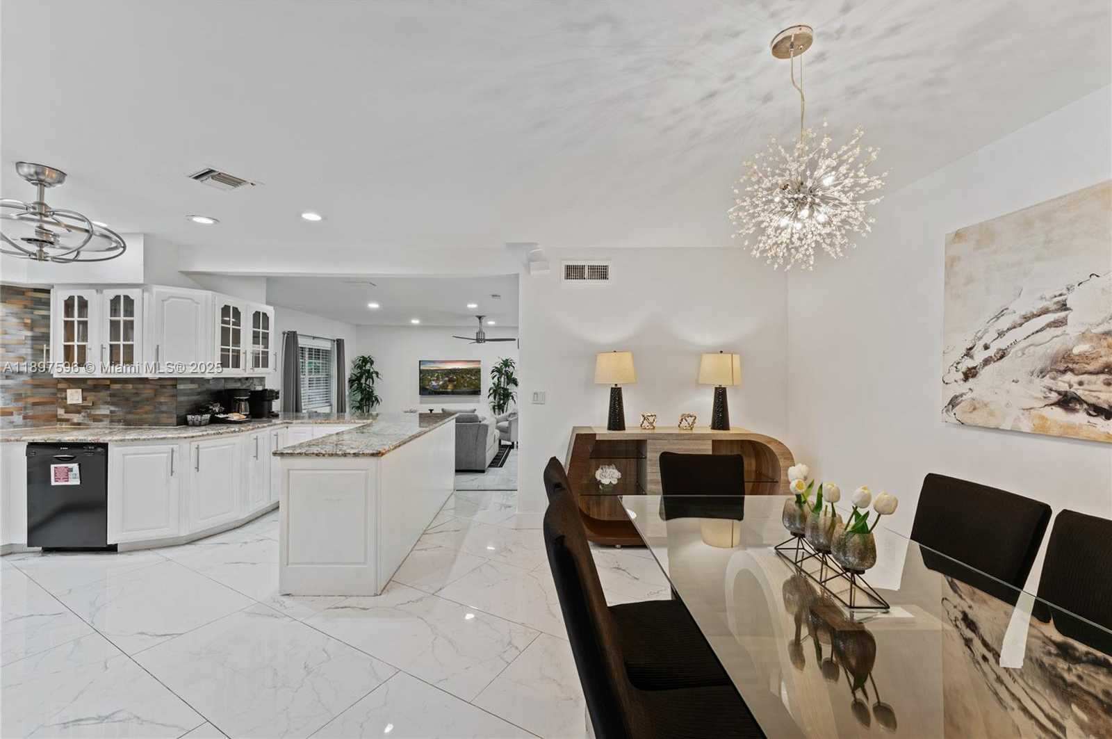 Small Image of 1809 CORAL GARDENS DR, Wilton Manors Number 14