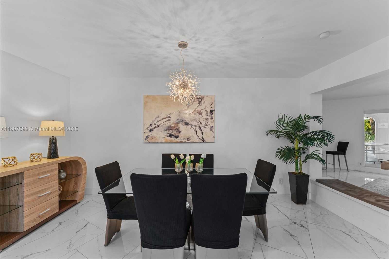 Small Image of 1809 CORAL GARDENS DR, Wilton Manors Number 17