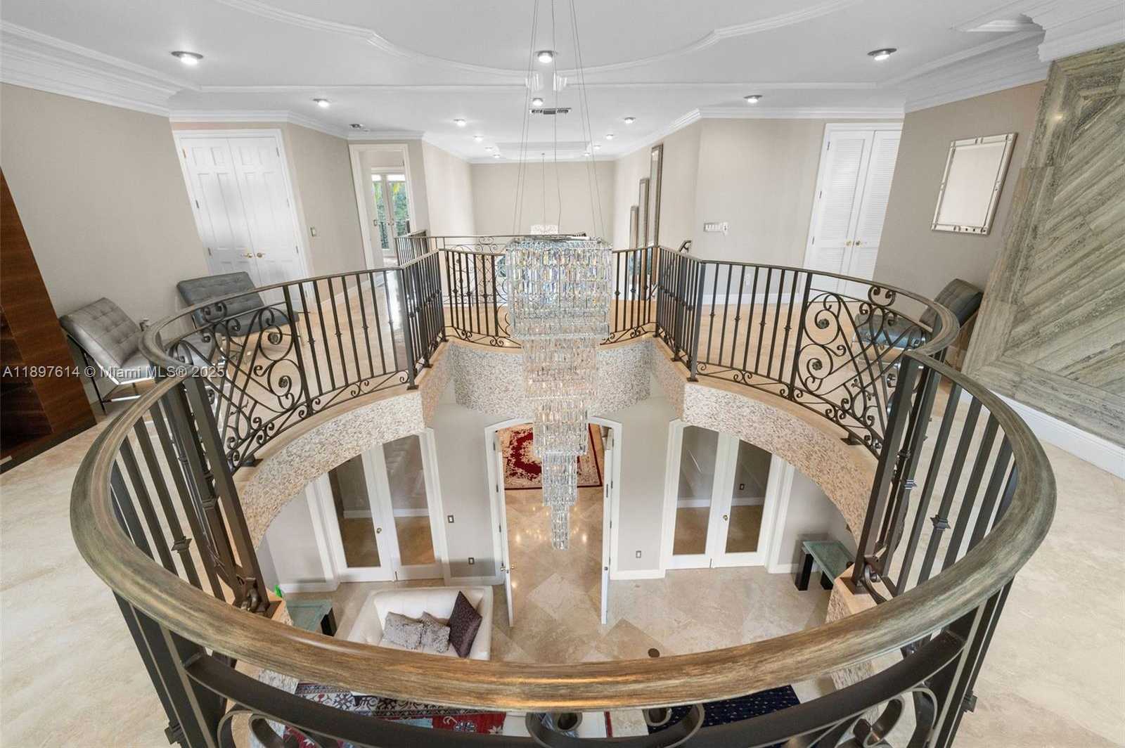 Small Image of 3601 MATHESON AVE, Miami Number 11