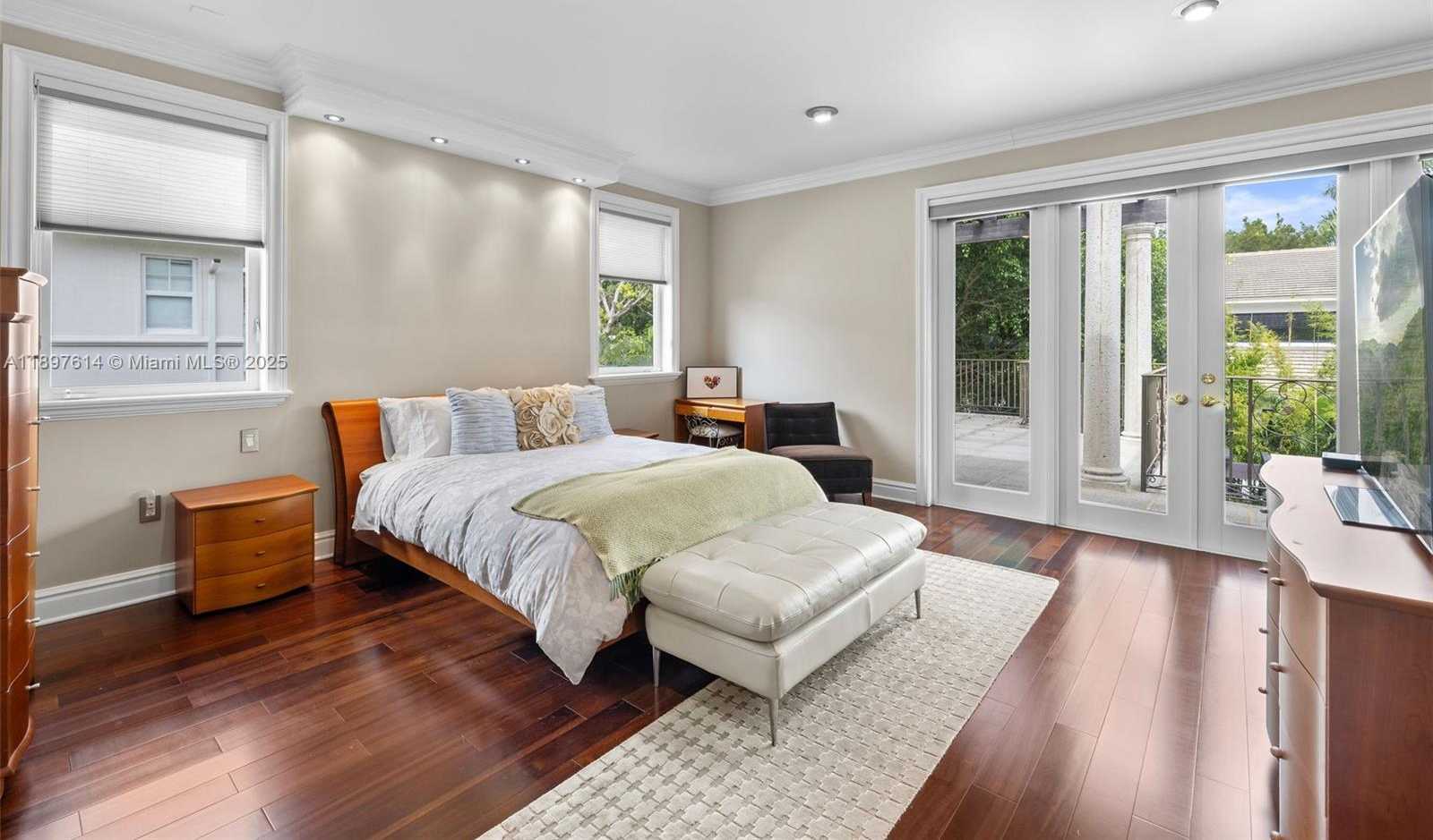 Small Image of 3601 MATHESON AVE, Miami Number 39