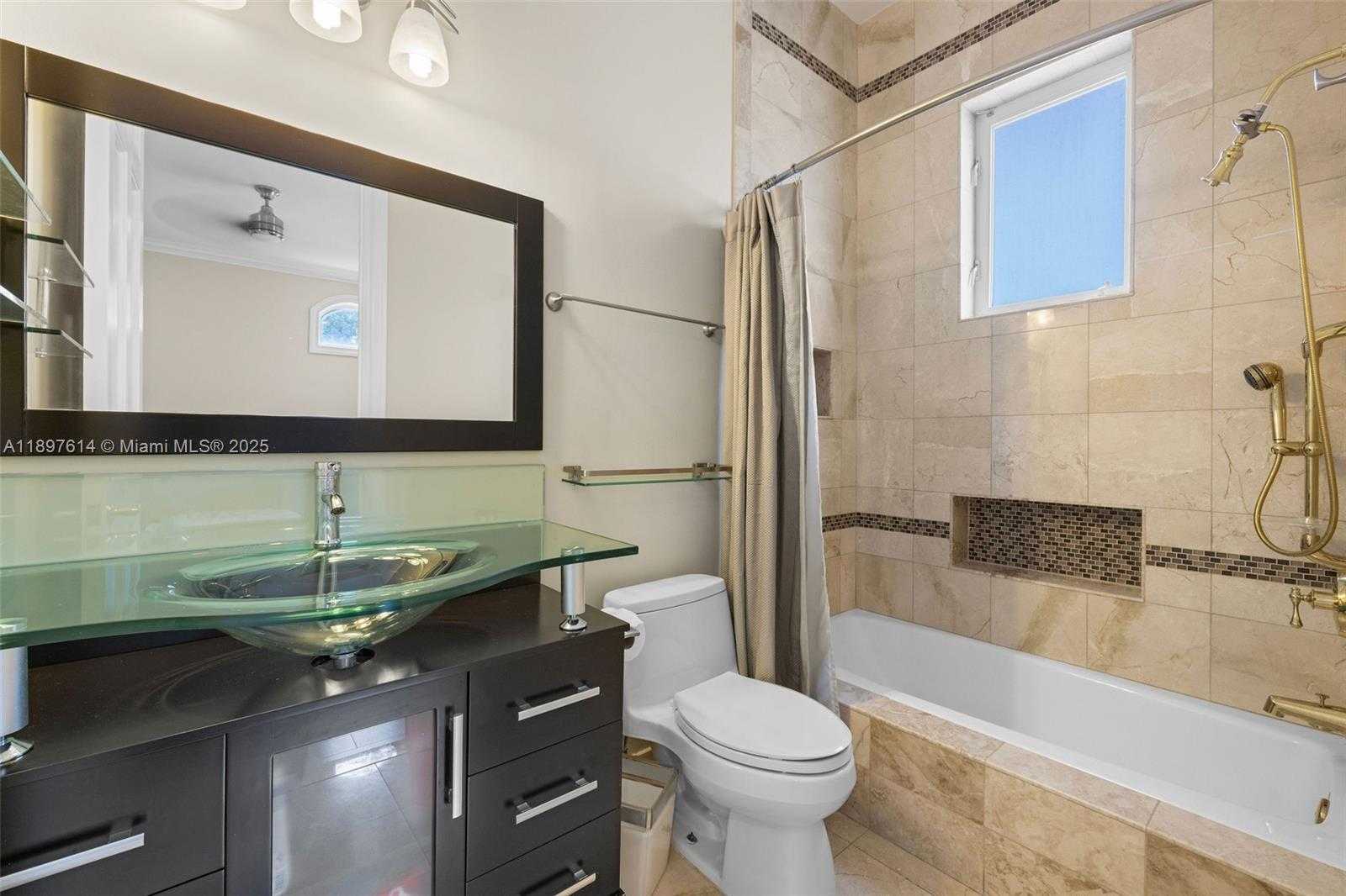 Small Image of 3601 MATHESON AVE, Miami Number 48