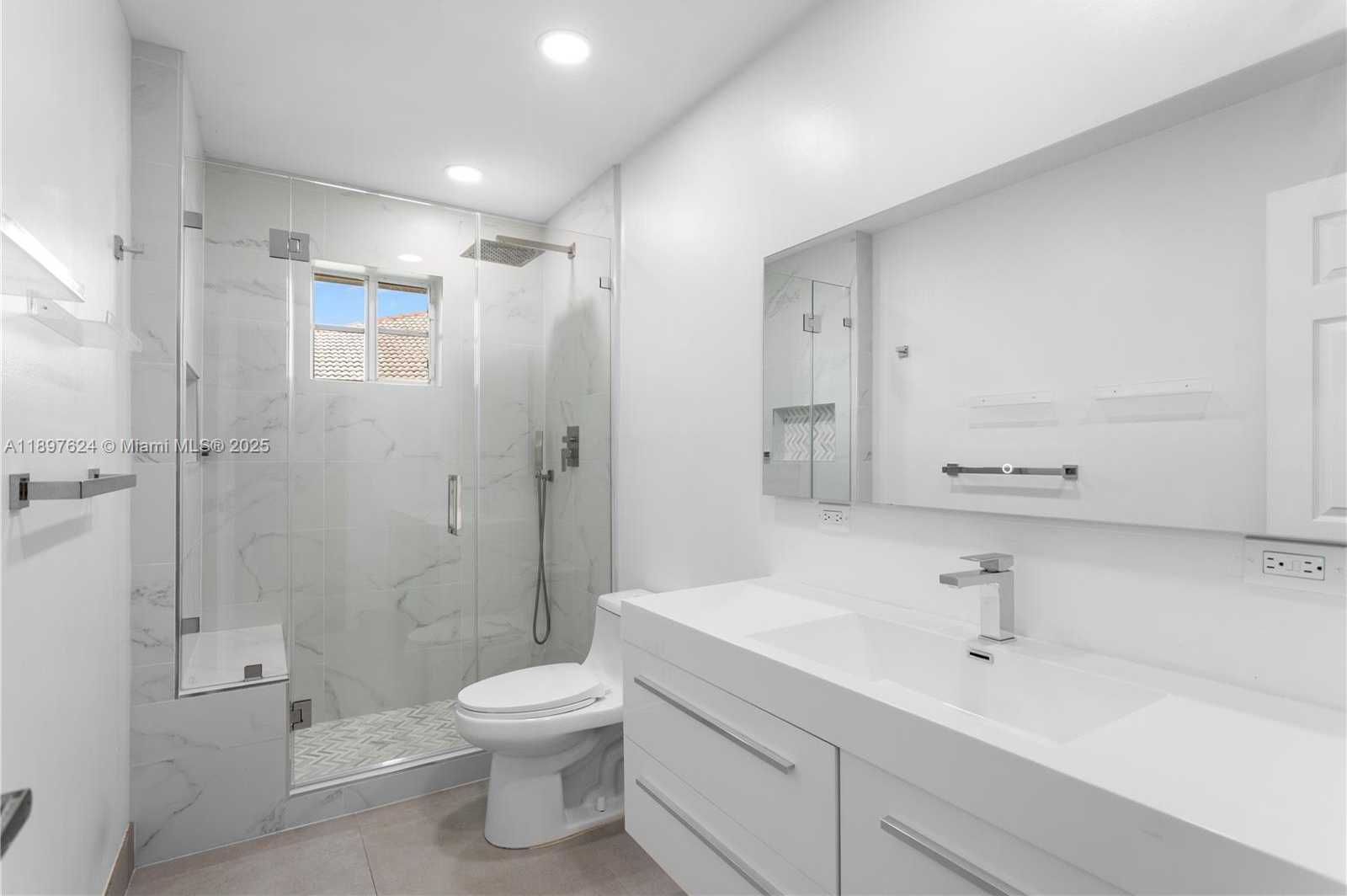 Small Image of 3620 HERON RIDGE LN, Weston Number 21