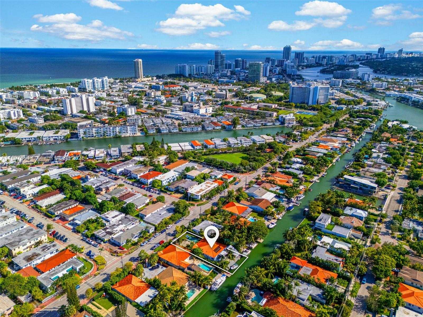 Small Image of 7970 HAWTHORNE AVE, Miami Beach Number 46