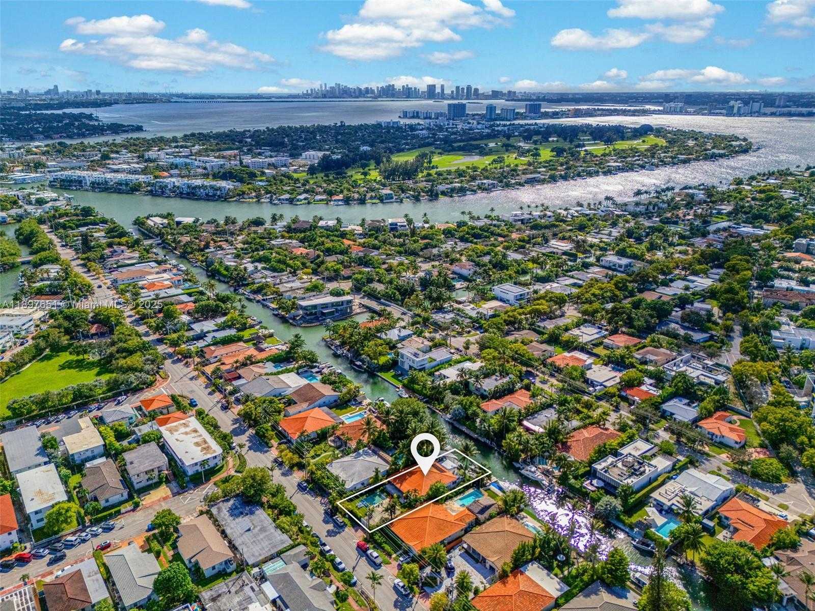 Small Image of 7970 HAWTHORNE AVE, Miami Beach Number 47