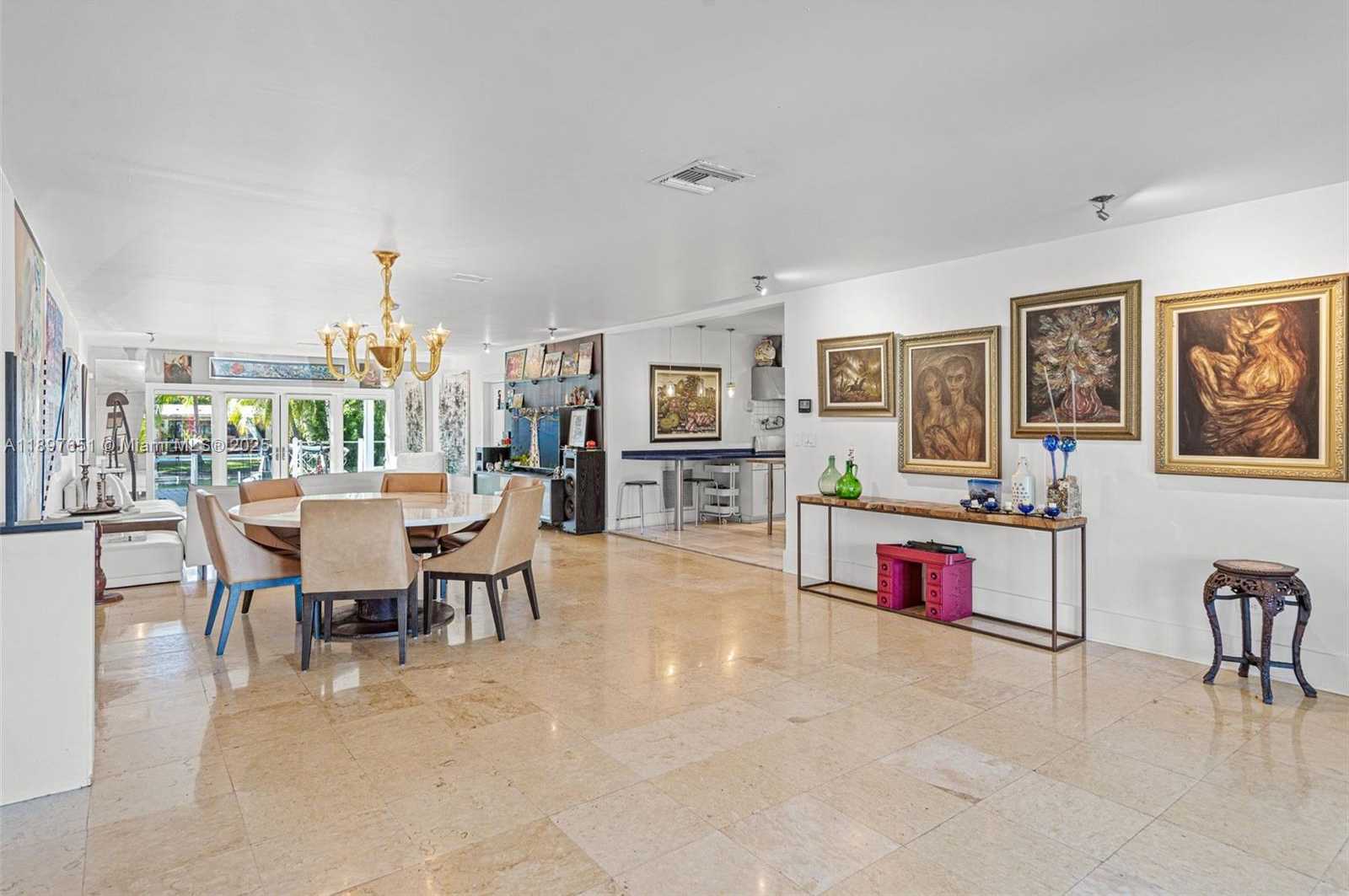 Small Image of 7970 HAWTHORNE AVE, Miami Beach Number 8