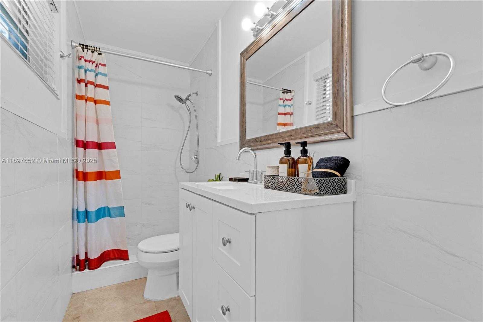 Small Image of 3338 TAFT ST, Hollywood Number 32