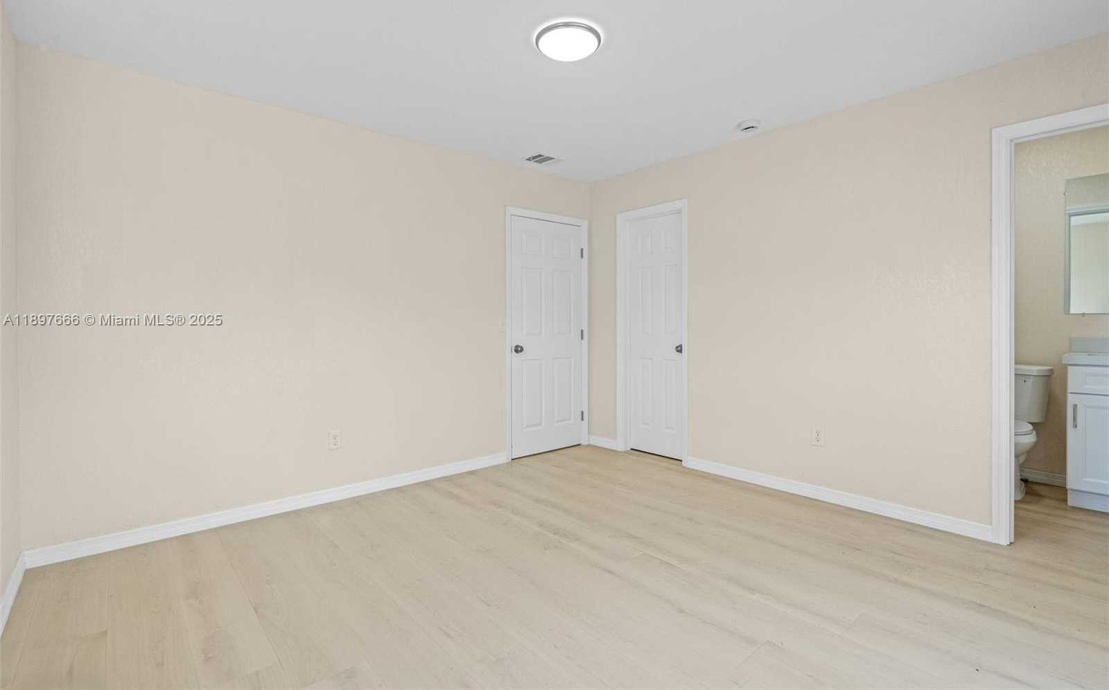 Small Image of 432 SOUTH WEST 64TH TER, Margate Number 21