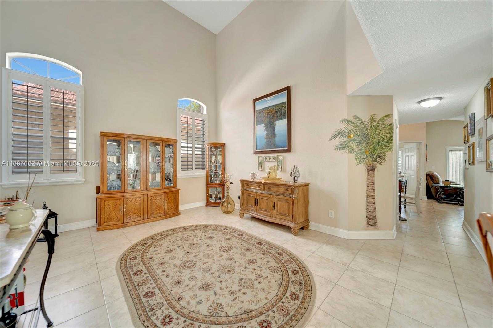 Small Image of 1653 SOUTH WEST 158TH TER, Pembroke Pines Number 3