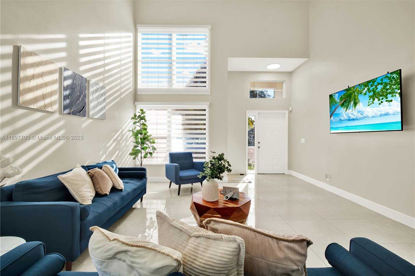 Small Image of 9602 NORTH WEST 8TH CIR, Plantation Number 2