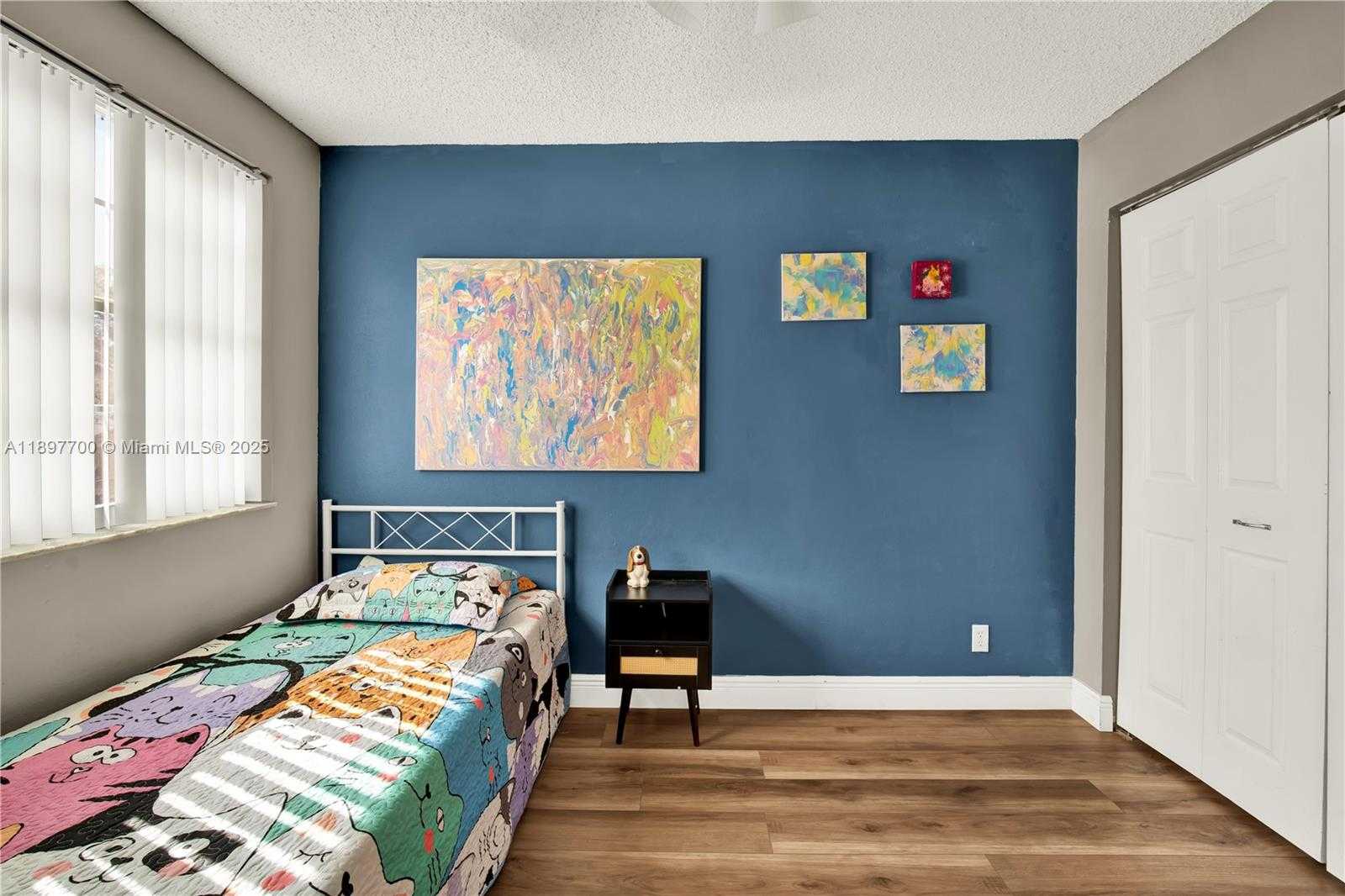 Small Image of 9602 NORTH WEST 8TH CIR, Plantation Number 22