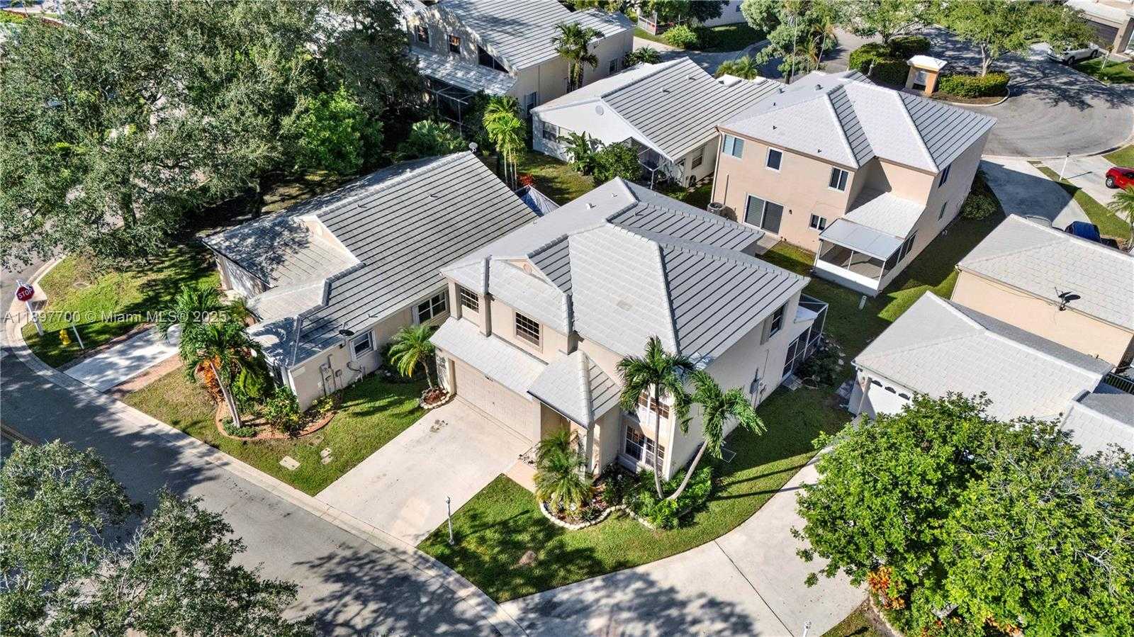 Small Image of 9602 NORTH WEST 8TH CIR, Plantation Number 36