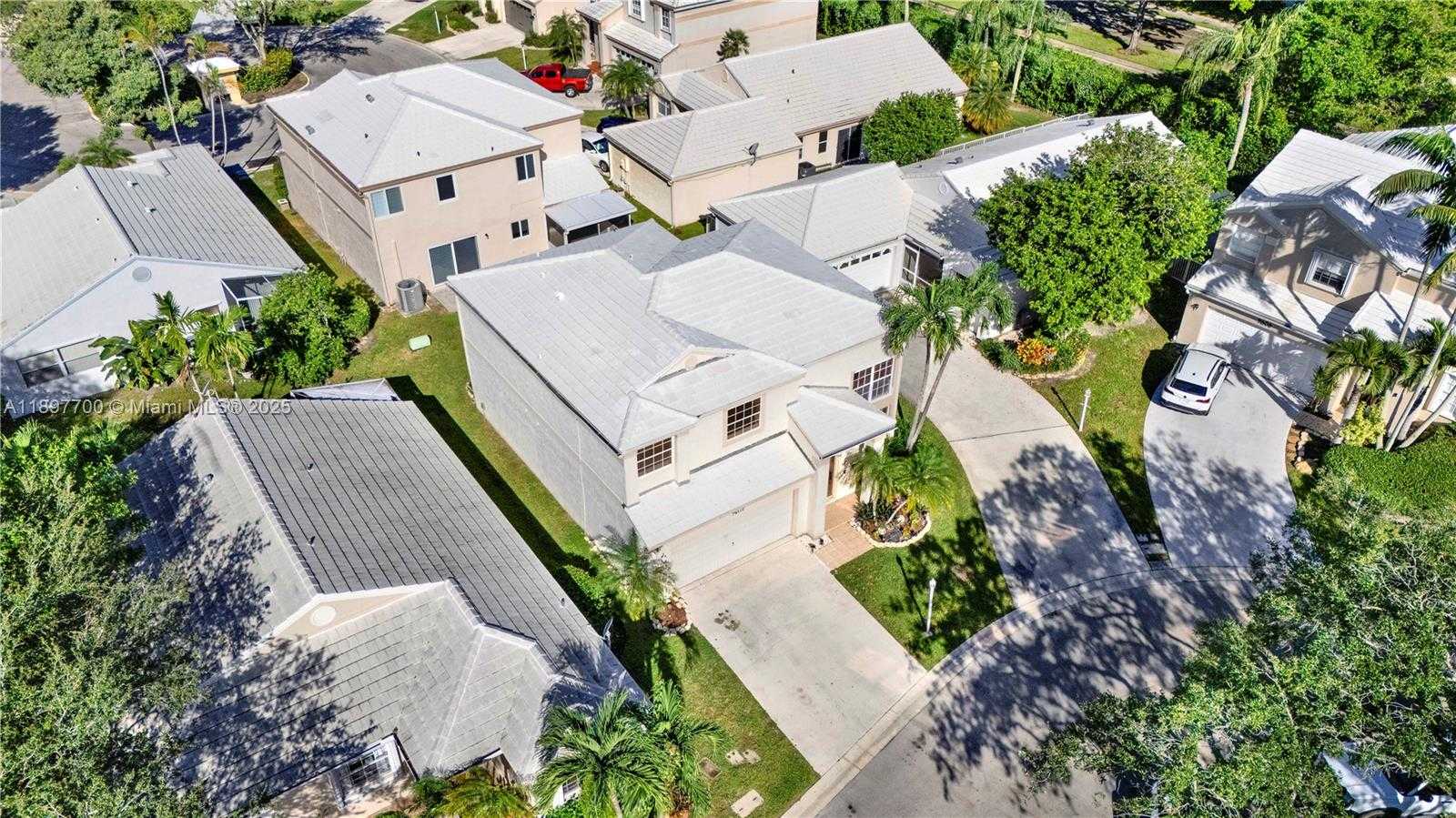 Small Image of 9602 NORTH WEST 8TH CIR, Plantation Number 37