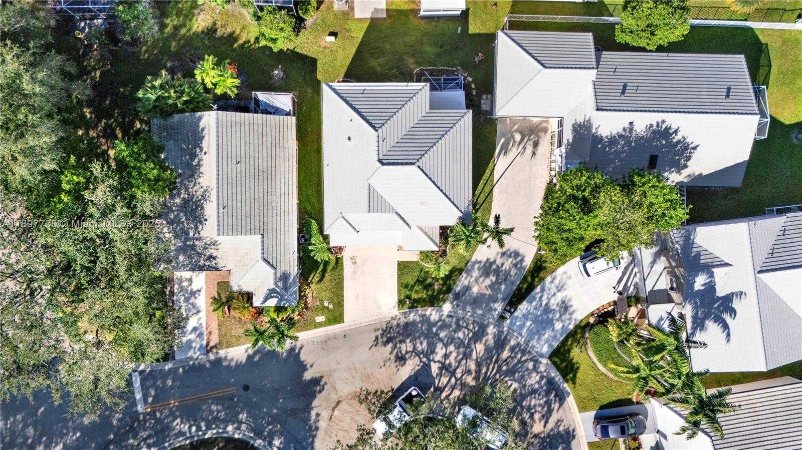Small Image of 9602 NORTH WEST 8TH CIR, Plantation Number 38