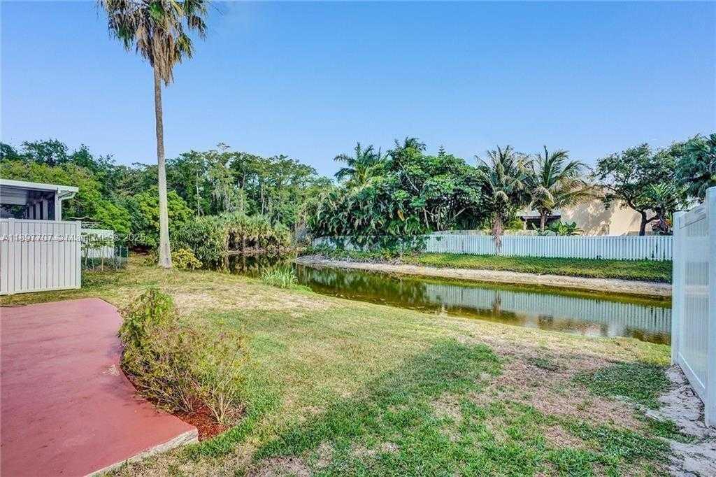 Small Image of 4824 NORTH WEST 19TH ST, Coconut Creek Number 12