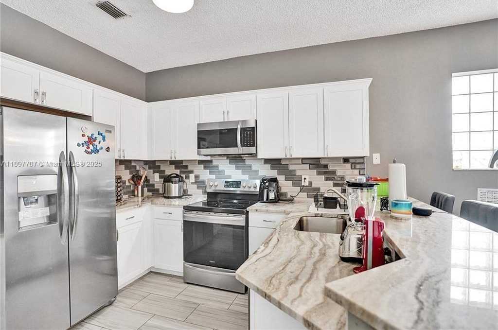 Small Image of 4824 NORTH WEST 19TH ST, Coconut Creek Number 5