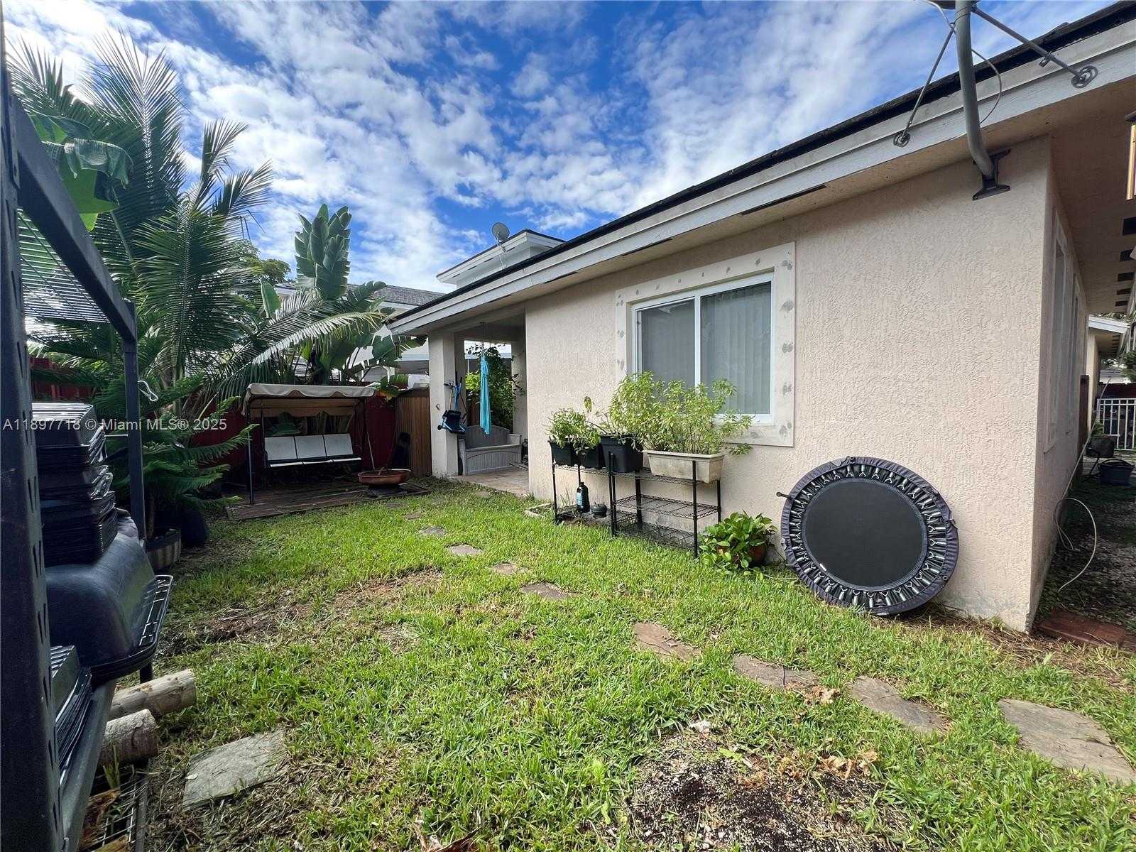 Small Image of 249 SOUTH EAST 32ND AVE, Homestead Number 12