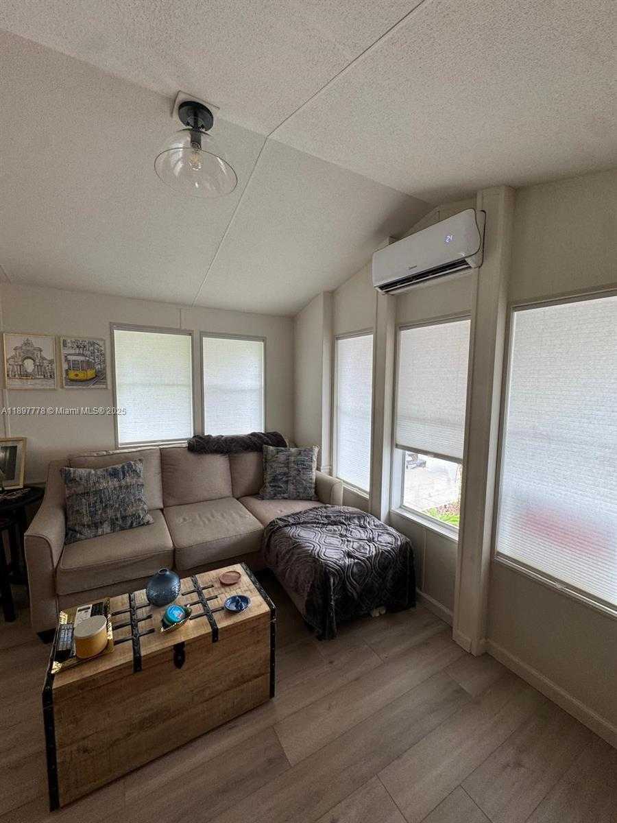 Small Image of 875 NORTH EAST 48TH ST LOT 168, Deerfield Beach Number 10