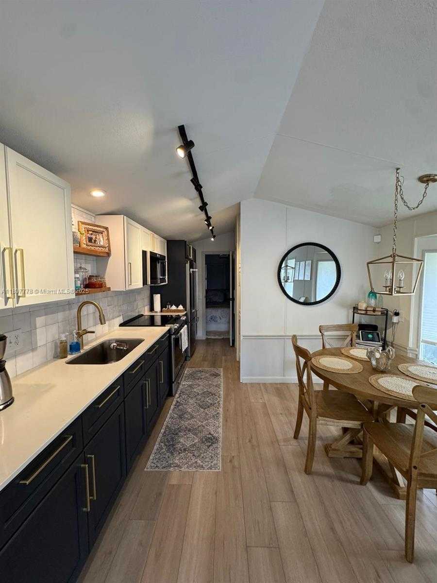 Small Image of 875 NORTH EAST 48TH ST LOT 168, Deerfield Beach Number 4