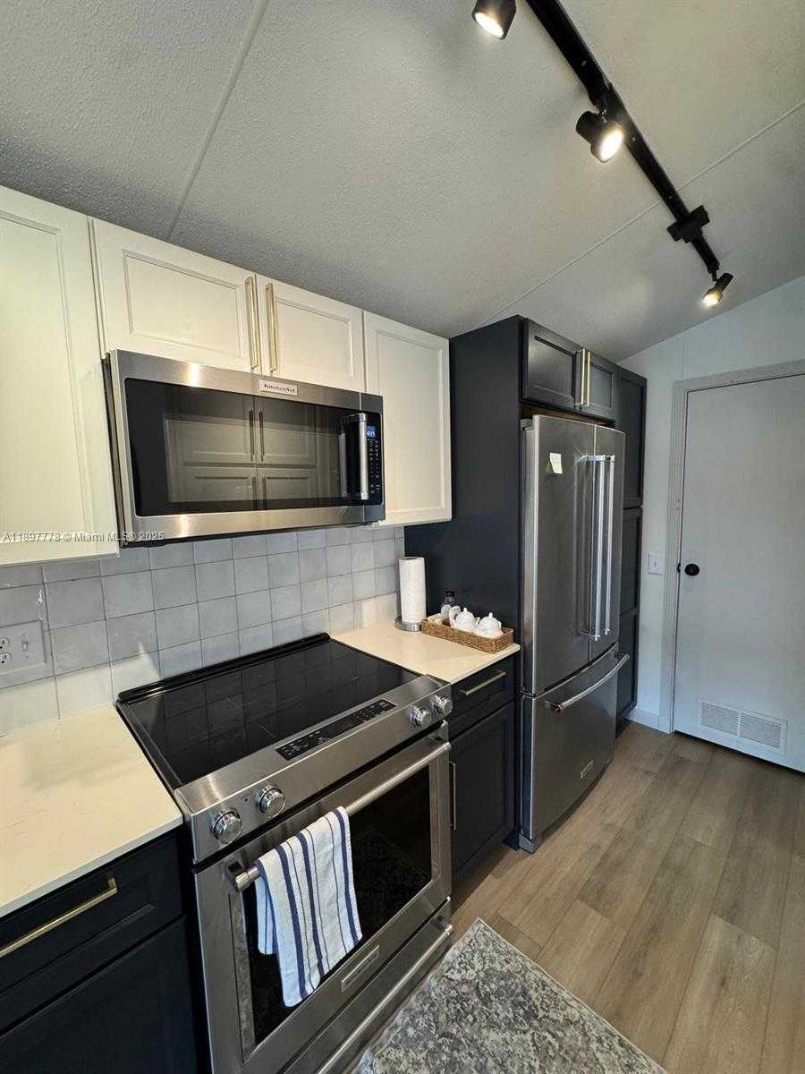 Small Image of 875 NORTH EAST 48TH ST LOT 168, Deerfield Beach Number 5