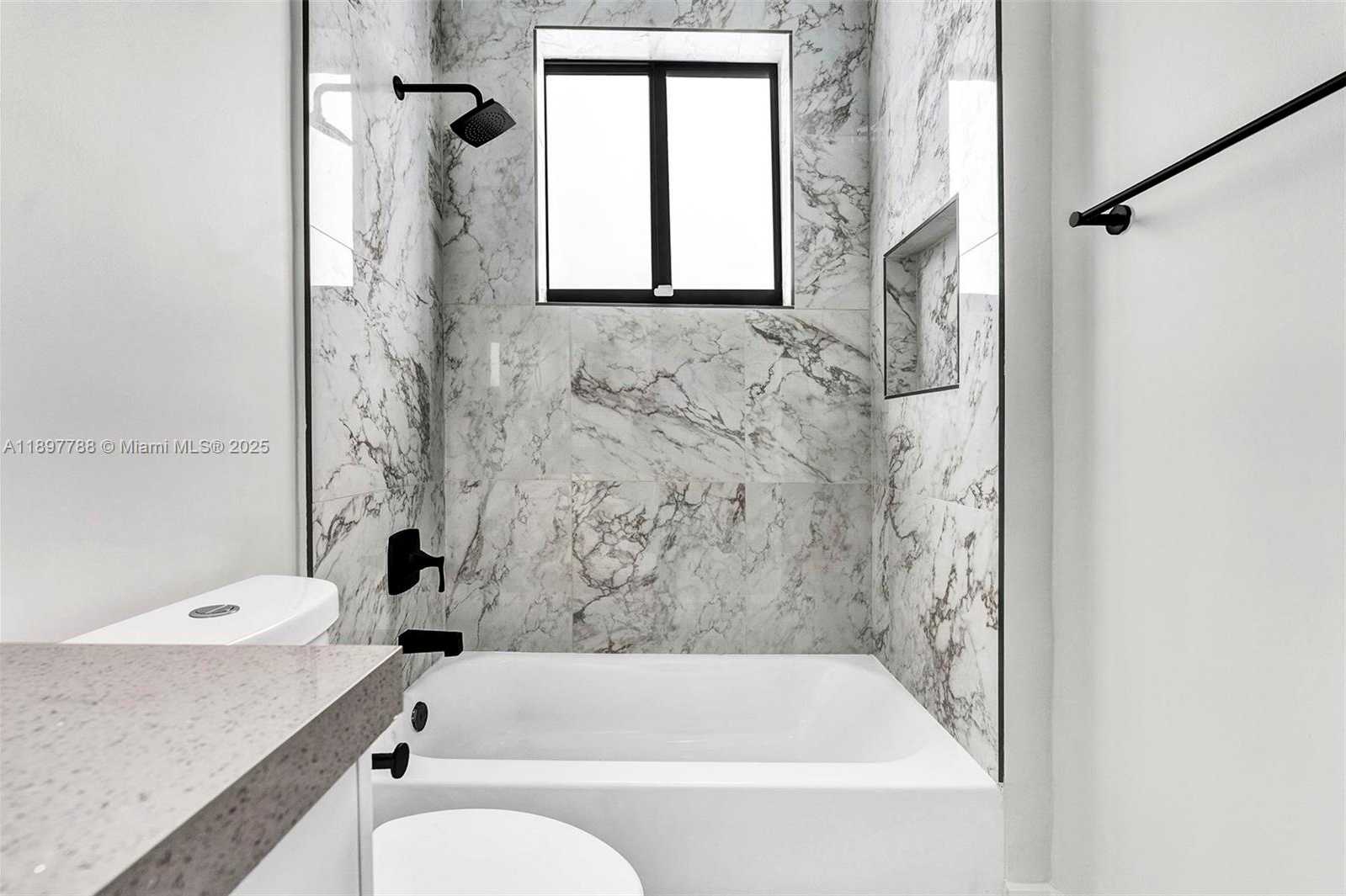 Small Image of 5270 PLUNKETT ST, Hollywood Number 29