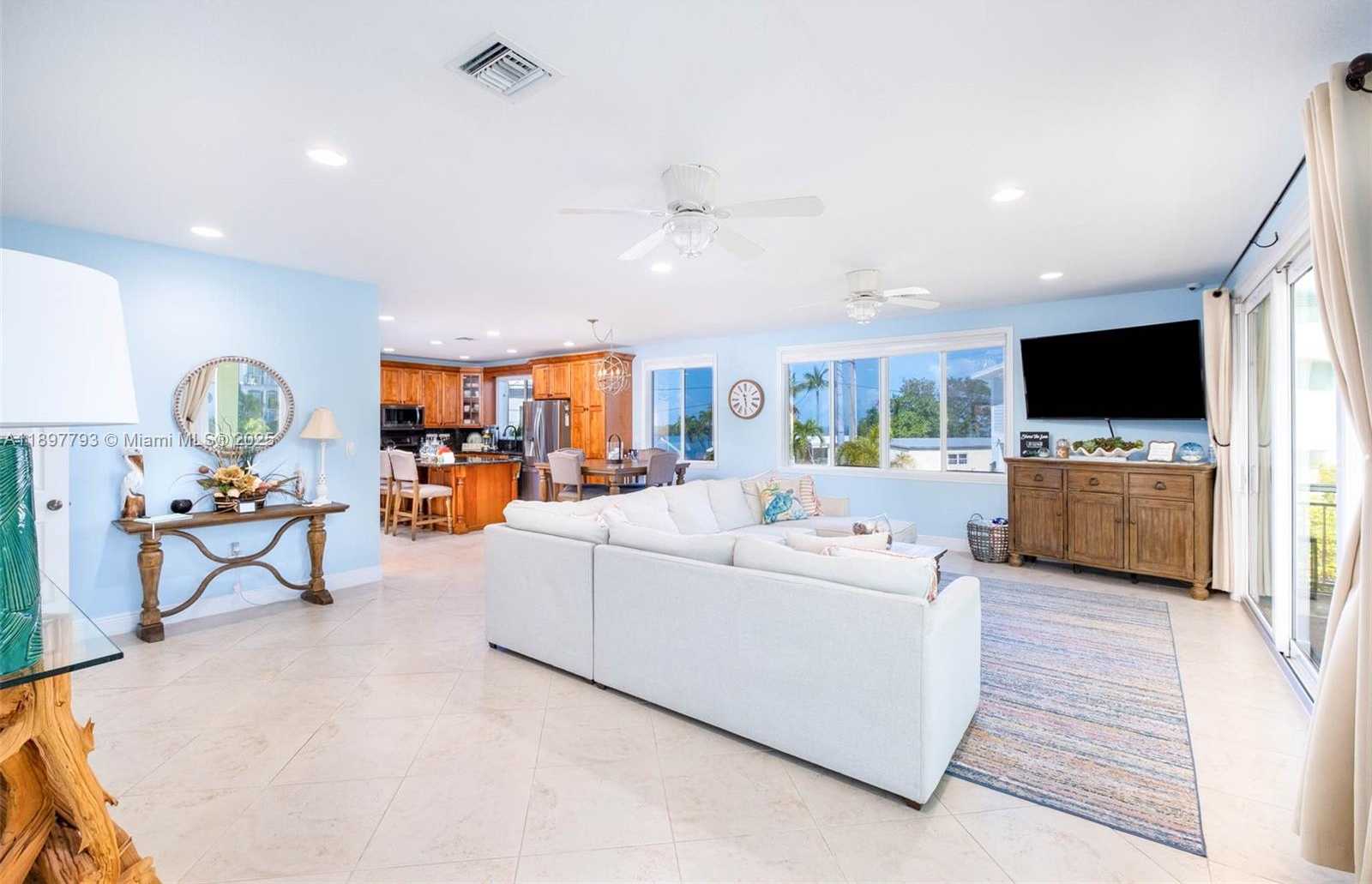 Small Image of 140 FAIRWICH CT, Tavernier Number 14