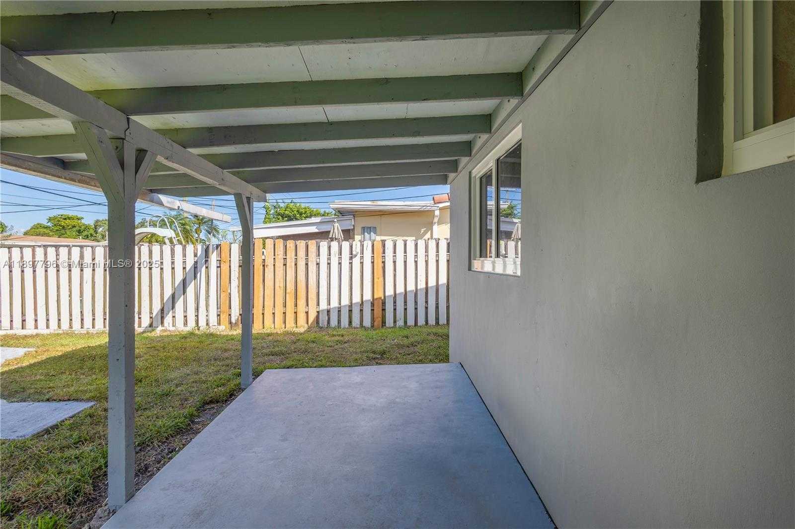 Small Image of 6371 SCOTT ST, Hollywood Number 22