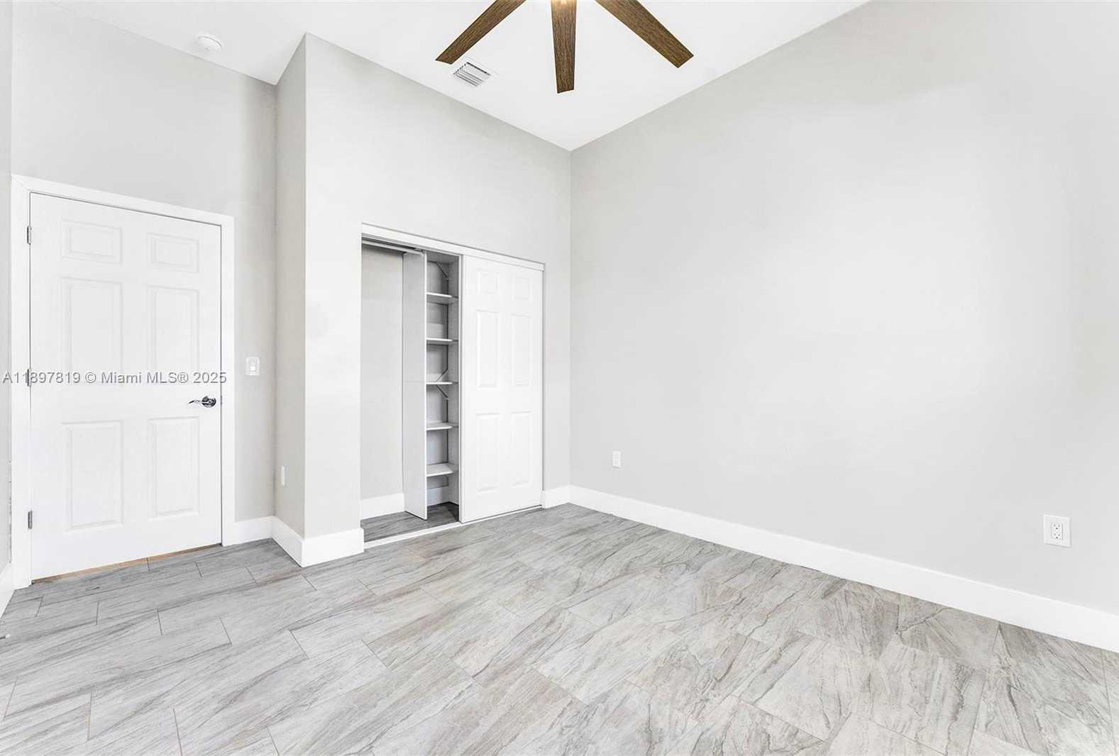 Small Image of 340 NORTH WEST 139TH ST, North Miami Number 19