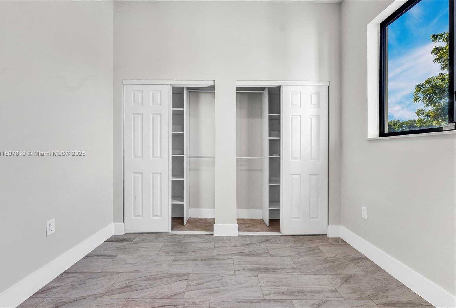 Small Image of 340 NORTH WEST 139TH ST, North Miami Number 28