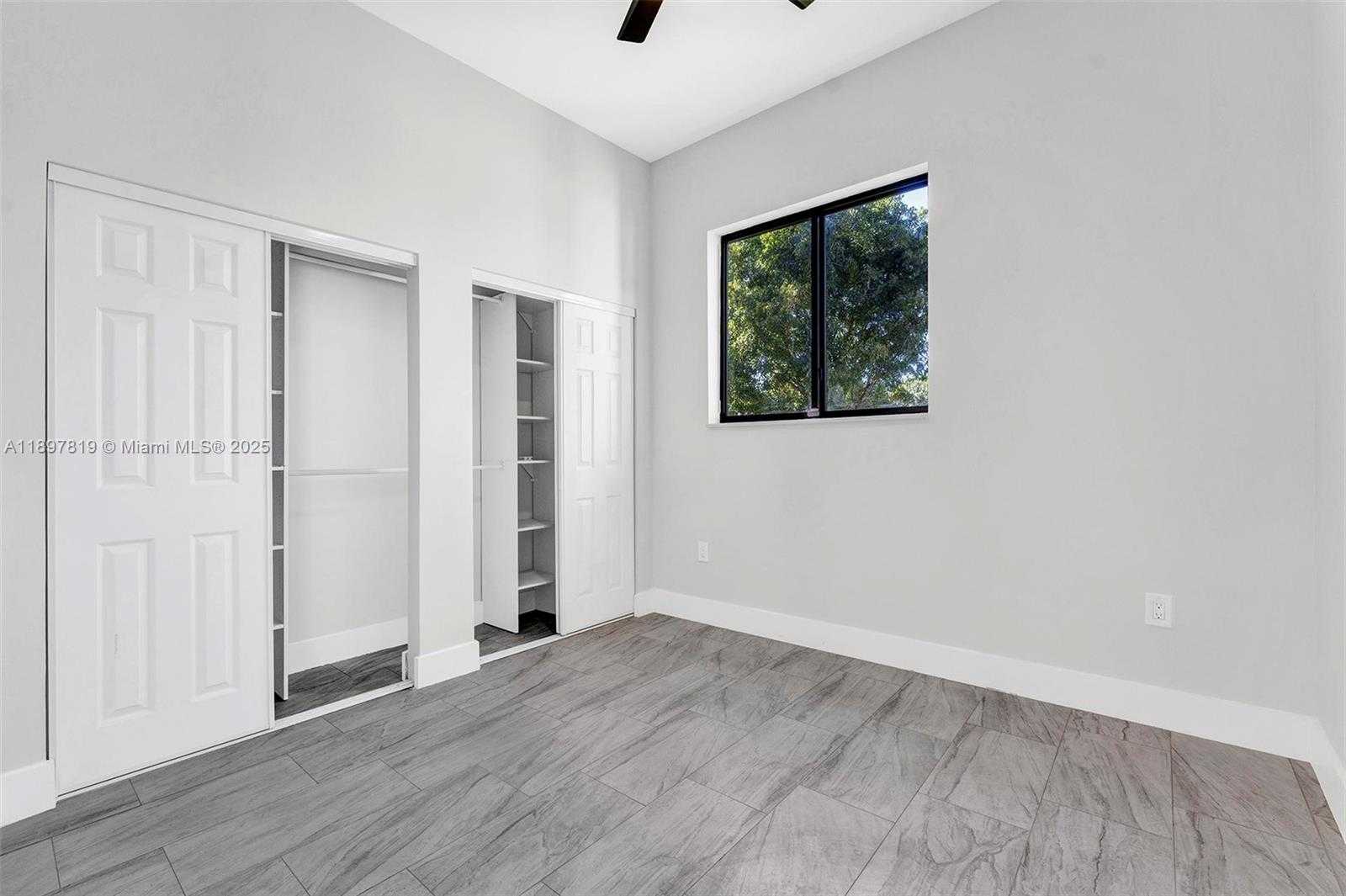 Small Image of 340 NORTH WEST 139TH ST, North Miami Number 30