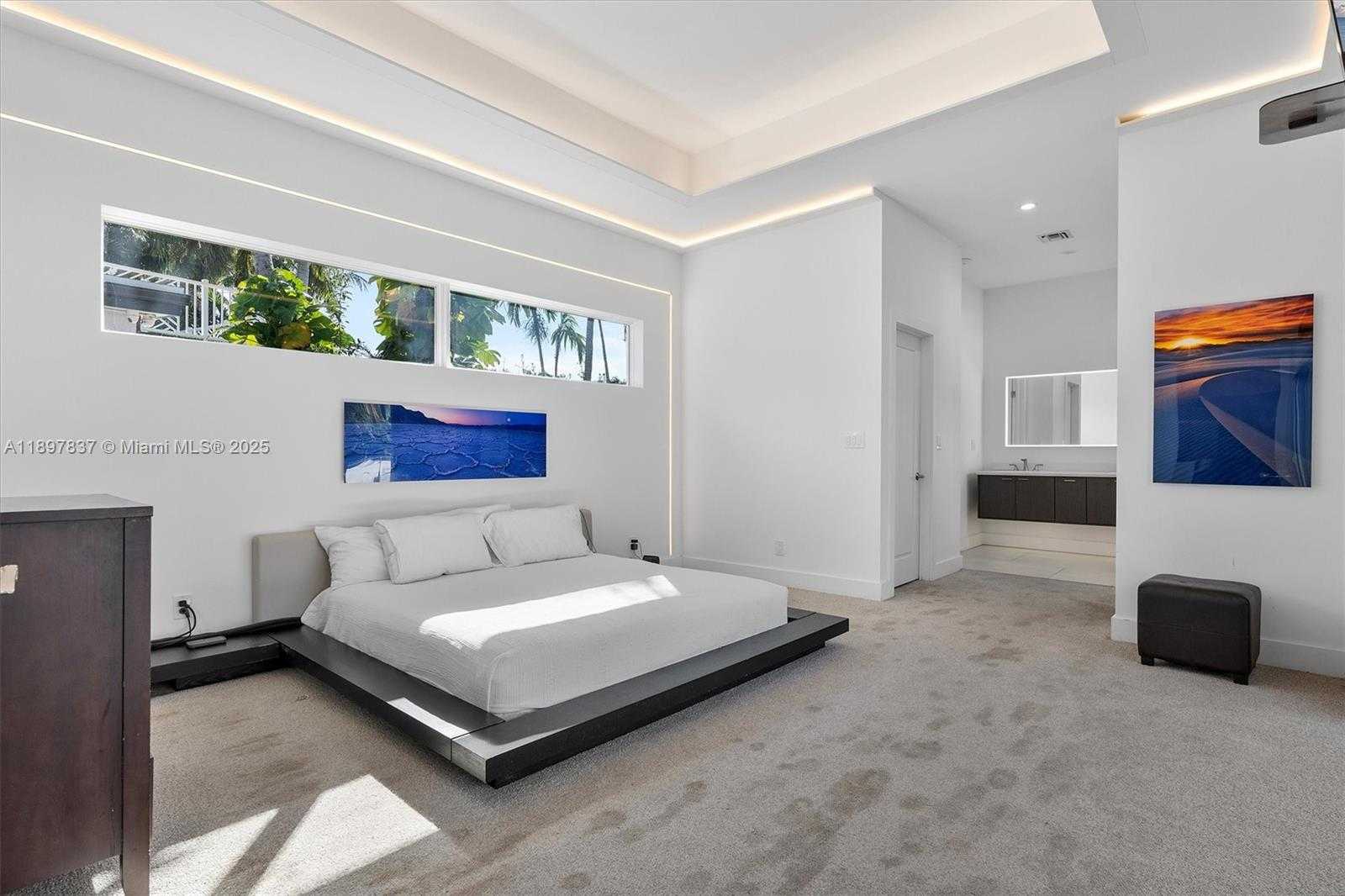 Imagen de Pequeño Objeto