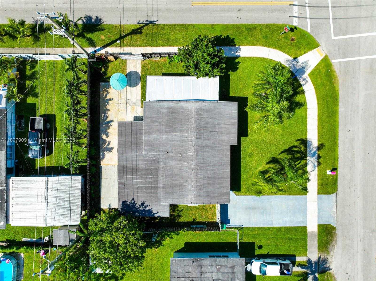 Small Image of 14760 LINCOLN DR, Homestead Number 40